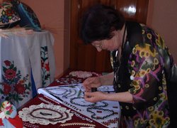 Виставка до Великодня